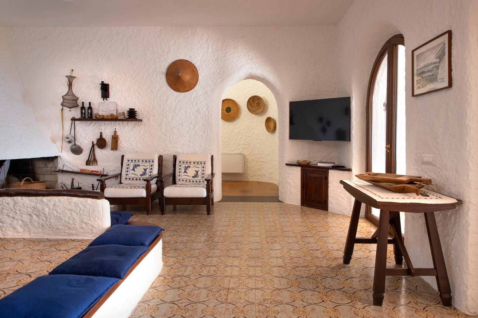 Villa Eliana Sul Mare Porto Pino Buitenkant foto