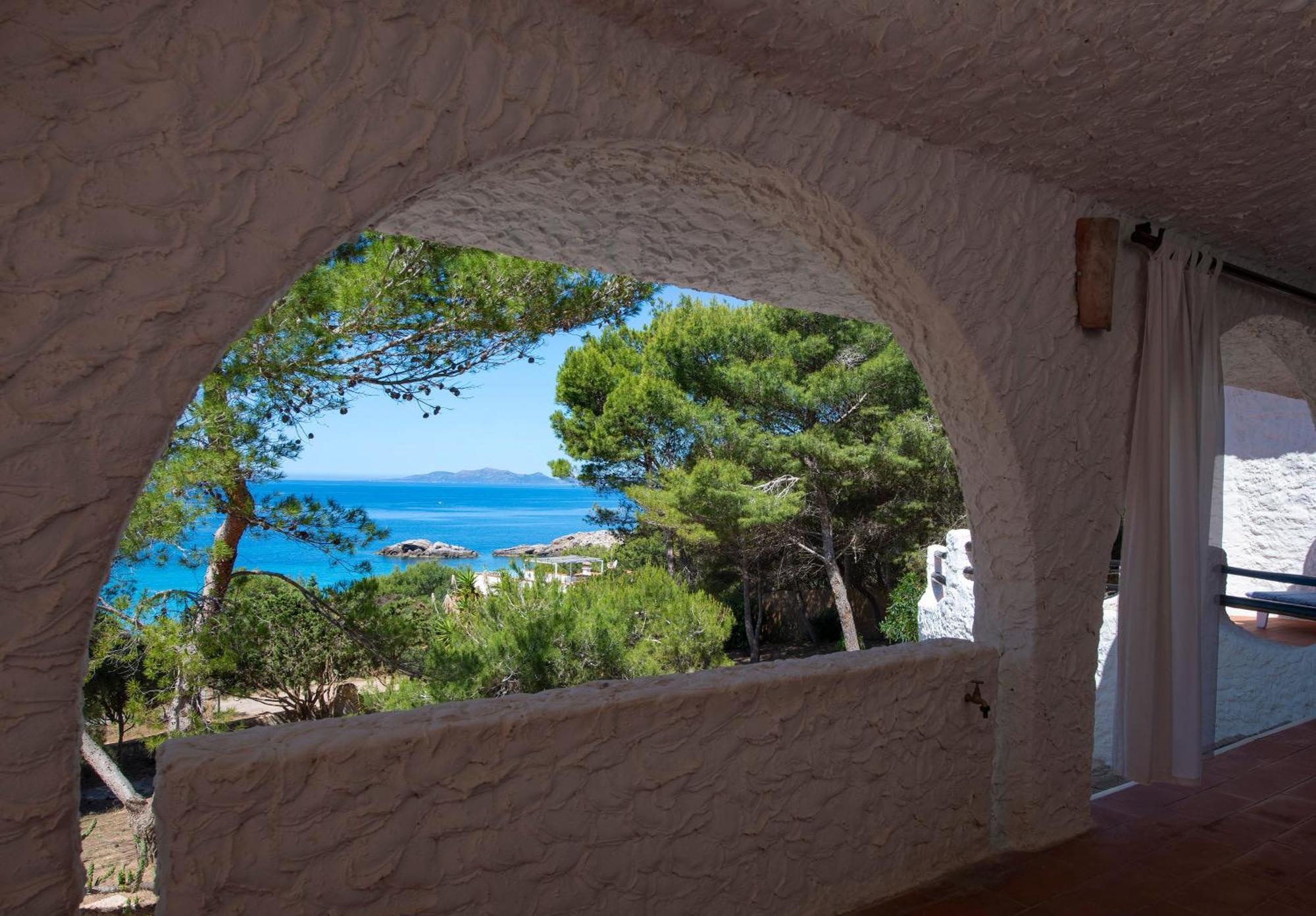 Villa Eliana Sul Mare Porto Pino Buitenkant foto